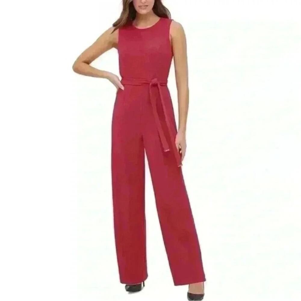 Tommy Hilfiger Women's Belted Burgundy Jumpsuit Size 14
 b67